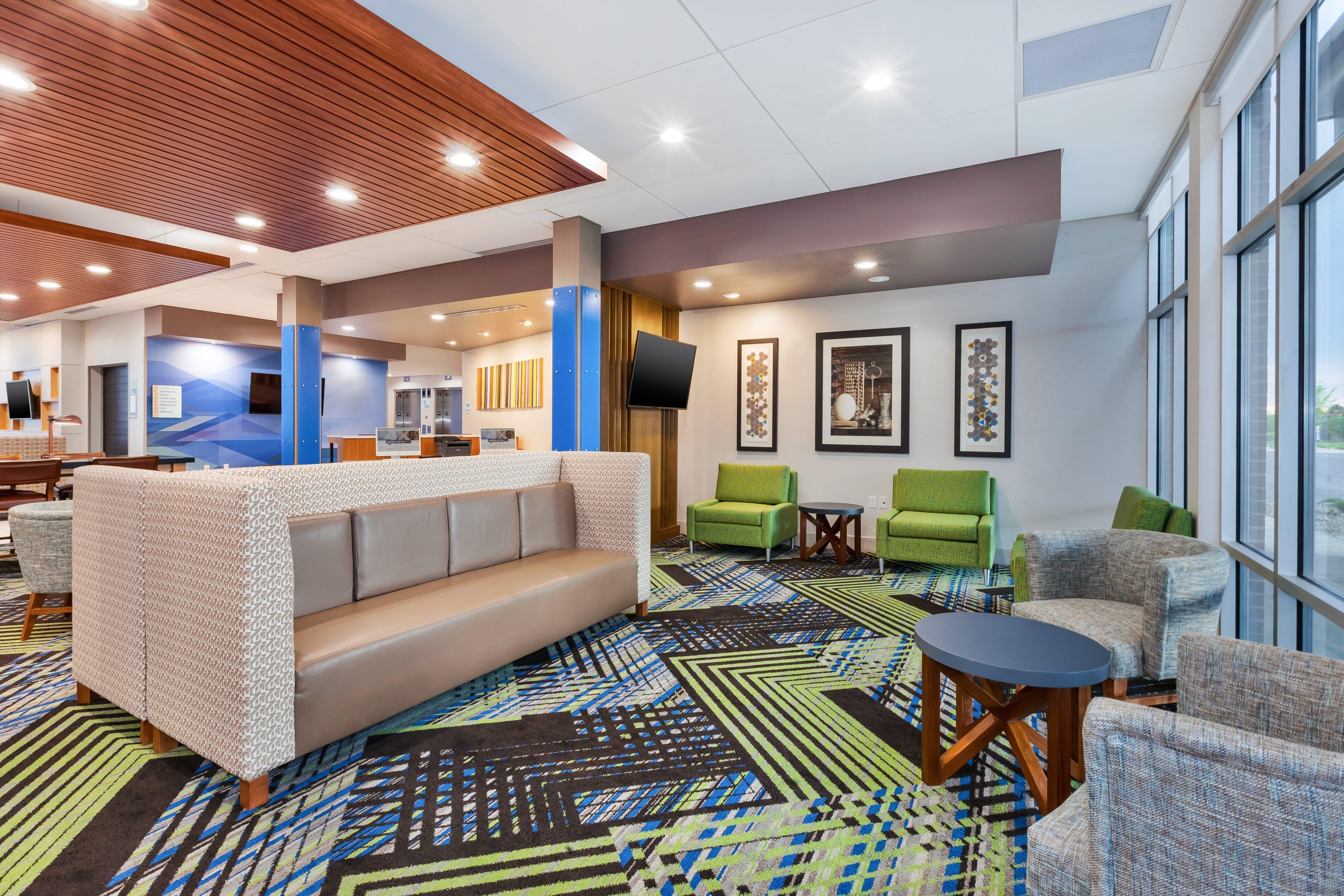 Holiday Inn Express & Suites - Grand Rapids Airport - South By Ihg المظهر الخارجي الصورة