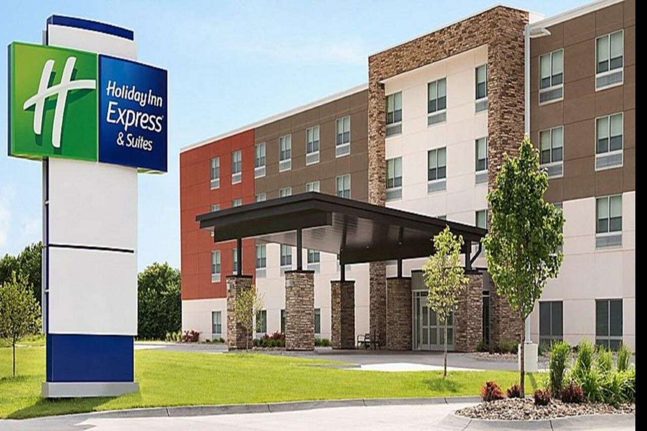 Holiday Inn Express & Suites - Grand Rapids Airport - South By Ihg المظهر الخارجي الصورة