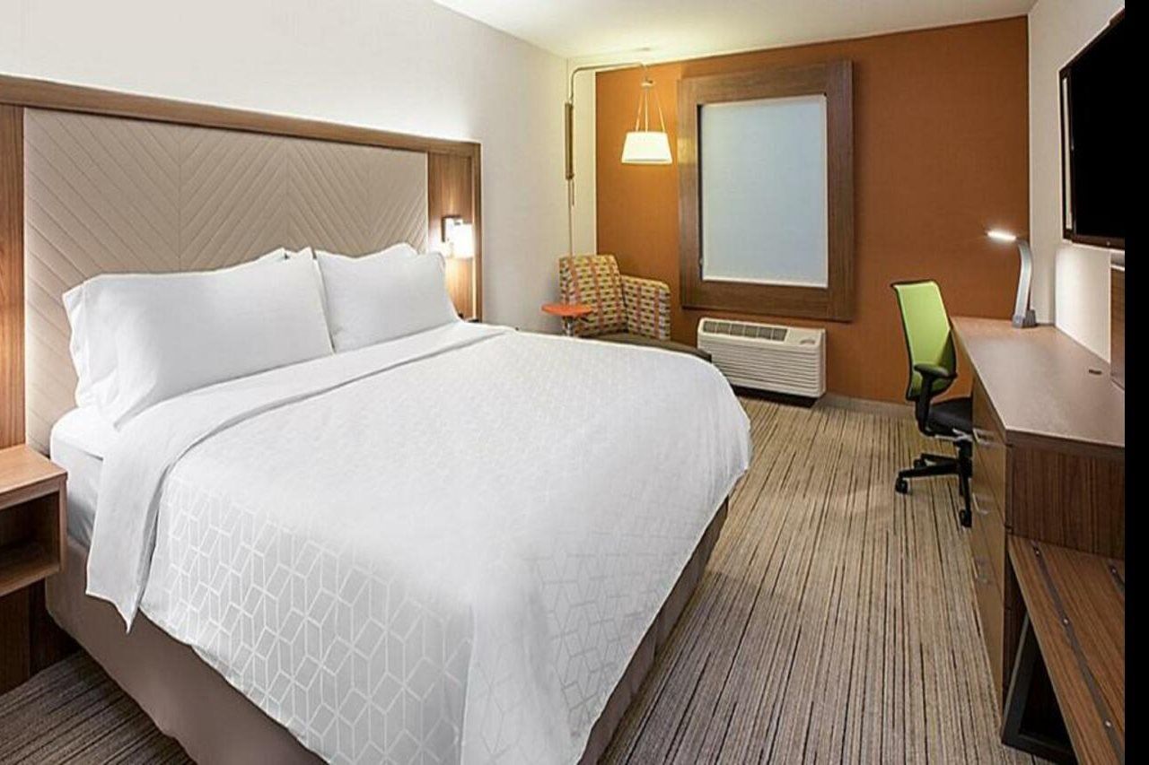 Holiday Inn Express & Suites - Grand Rapids Airport - South By Ihg المظهر الخارجي الصورة